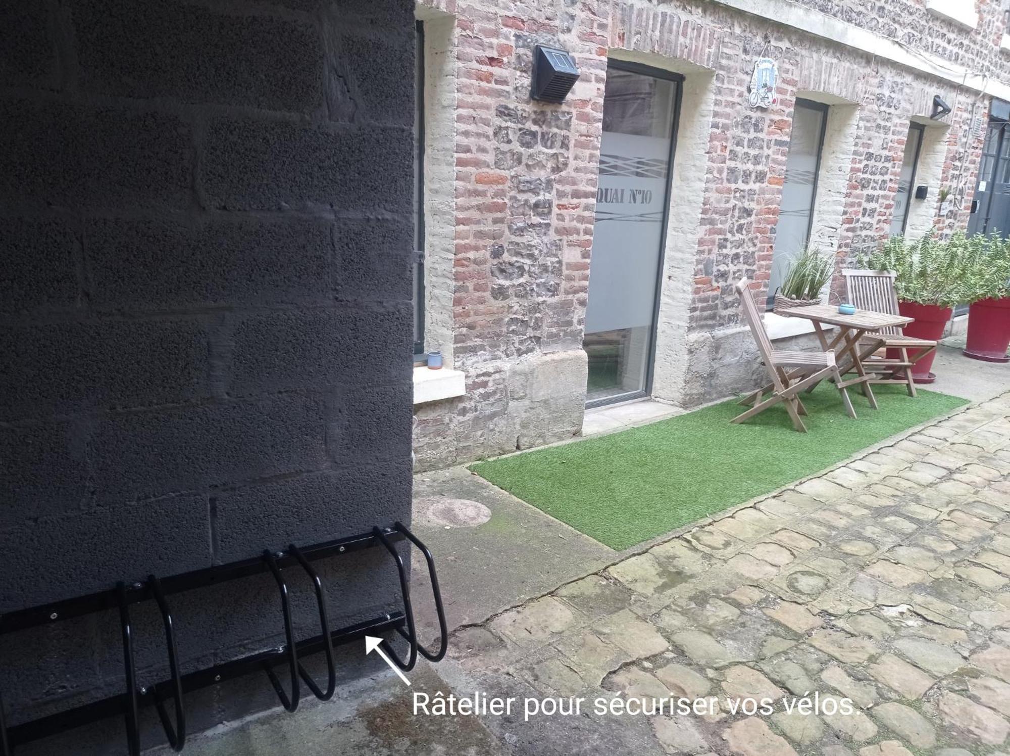 Gite Quai N 10 Saint-Valery-en-Caux Εξωτερικό φωτογραφία